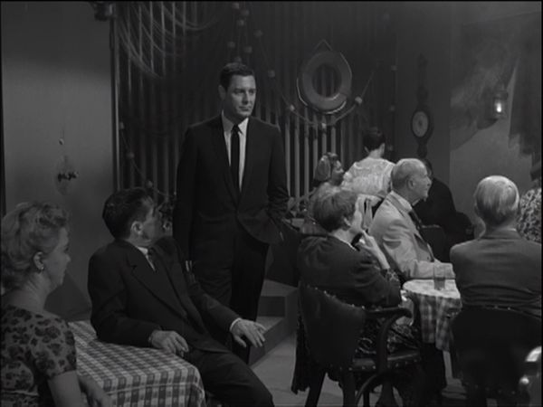 Peter Gunn - Death Is a Red Rose
