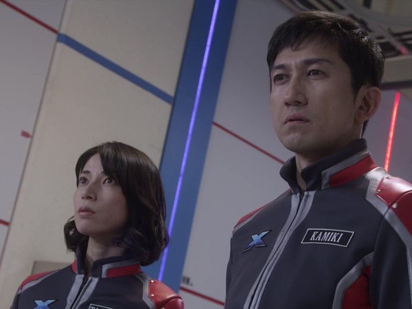 Ultraman X - Ultraman X: S1 E6 - The Man With The Memories Of A Planet