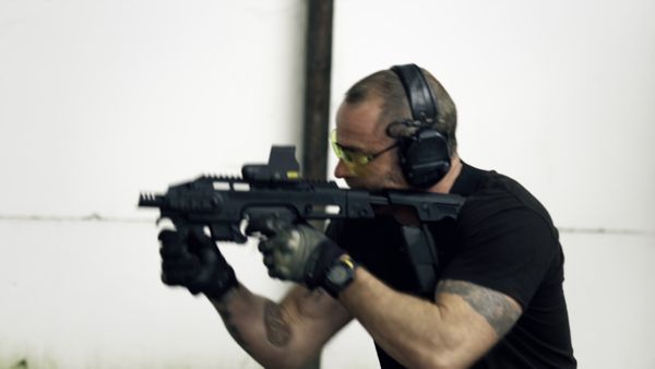 Close Quarter Battle - SAS in Northern Ireland
