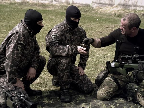 Close Quarter Battle - Hunting Sarajevo Snipers