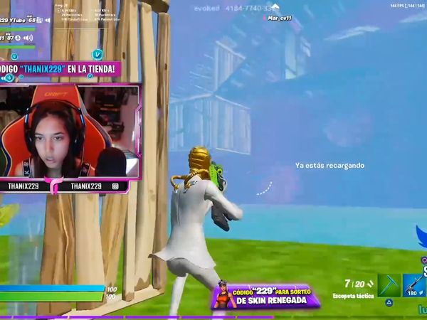 La jugadora Femenina de Fortnite De Estreno (ThaNix229) - Episodio 4