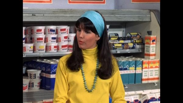 Here's Lucy - Lucy the Shopping Expert