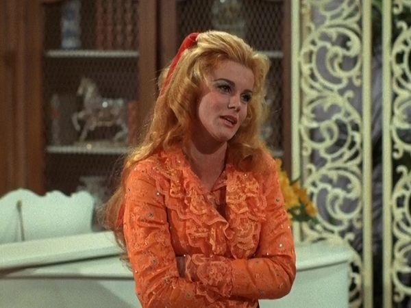 Here's Lucy - Lucy and Ann-Margret