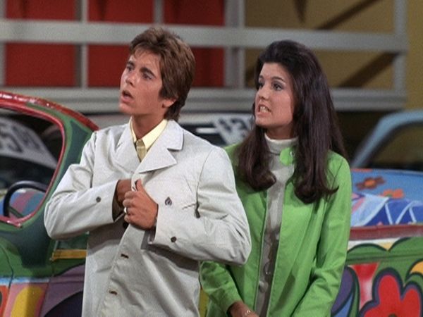 Here's Lucy - Lucy and the Used Car Dealer
