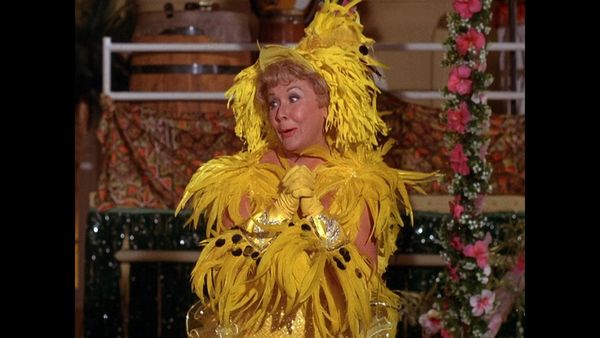 Here's Lucy - Lucy's Goes Hawaiian: Part 2