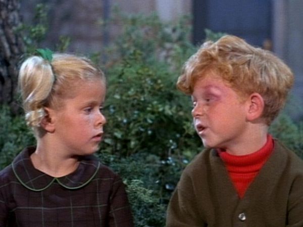 Family Affair - The Other Cheek