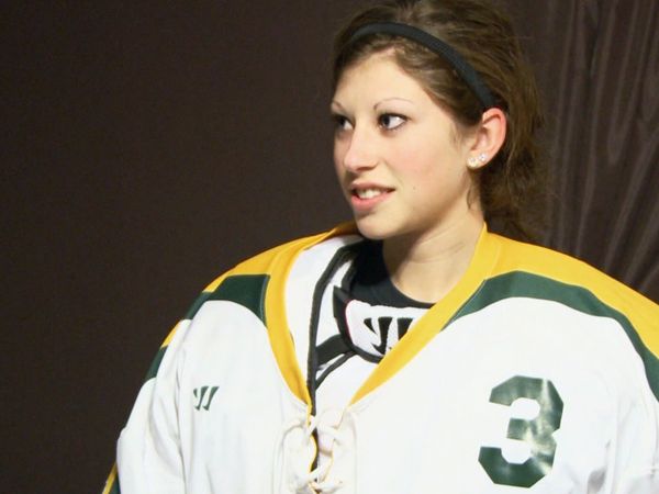 Made - Alyssa: joueuse de hockey
