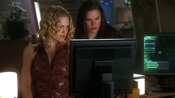 Mutant X - No Meio Entre...