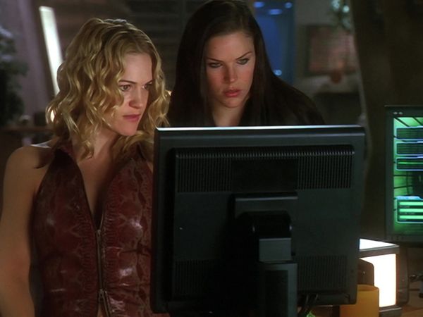 Mutant X - No Meio Entre...