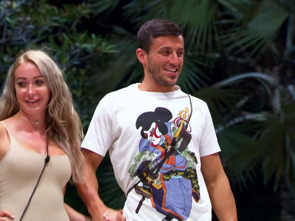Ex on the Beach - Love Is In The Air