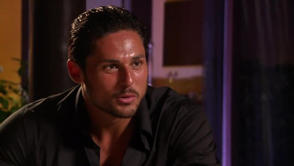 Ex on the Beach - Max Makes His Move