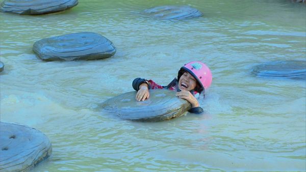 Takeshi's Castle - Troublantes eaux troubles