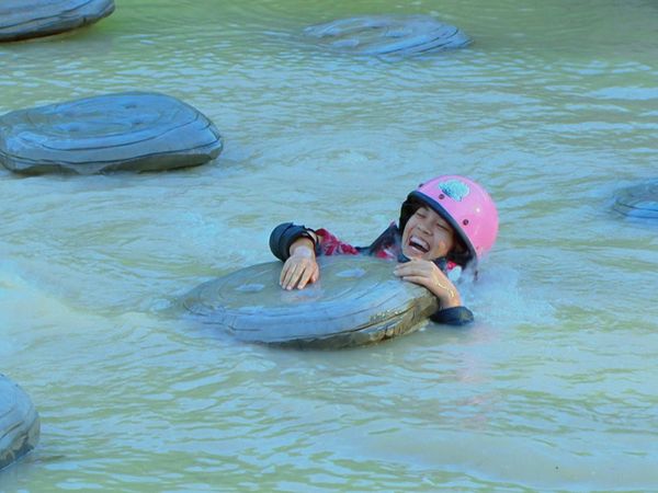 Takeshi's Castle - Troublantes eaux troubles