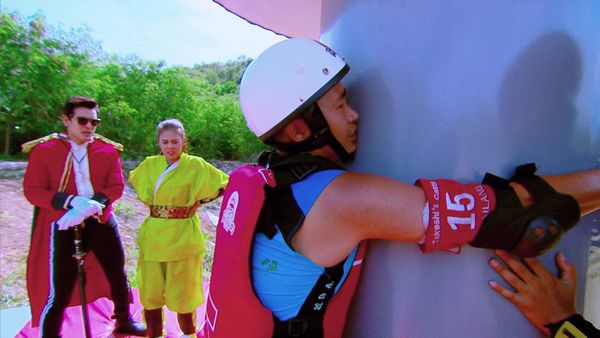 Takeshi's Castle - Pierres qui flottent n'amassent pas de champignons volant