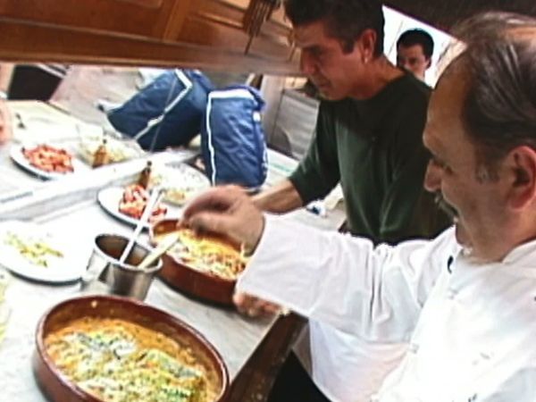 Anthony Bourdain: A Cook's Tour - San Sebastian A Food Lover's Town