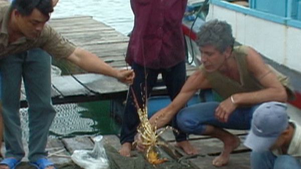 Anthony Bourdain: A Cook's Tour - Eating on the Mekong