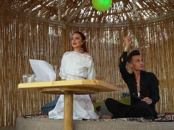 Lindsay Lohan's Beach Club - Lohan manda