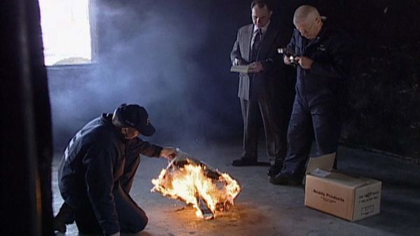 Les Nouveaux Detectives - Mort par intoxication