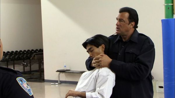 Steven Seagal: Lawman - The Deadly Hand