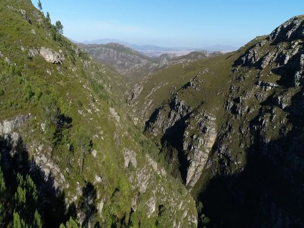 Siyaya - Come Wild With Us - Las Montañas Holandesas Hotentotes - Cruzando Las Montañas