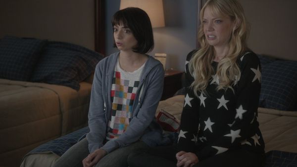 Garfunkel and Oates - Rule 34