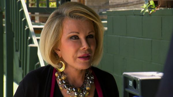 Joan & Melissa: Joan Knows Best? - Picture Imperfect