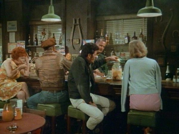 The Doris Day Show - Dinner for Mom