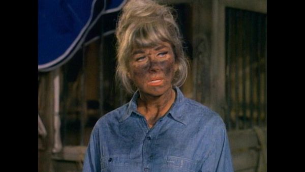 The Doris Day Show - Love Thy Neighbor