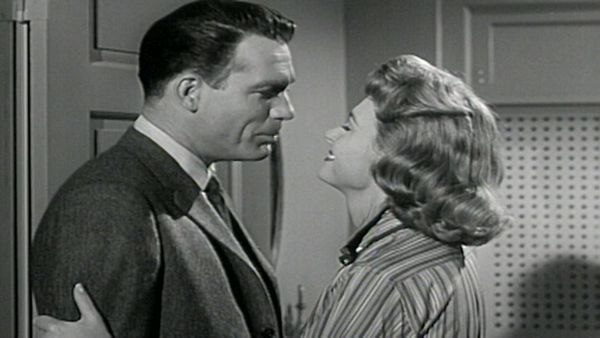 The Donna Reed Show - The Beaded Bag