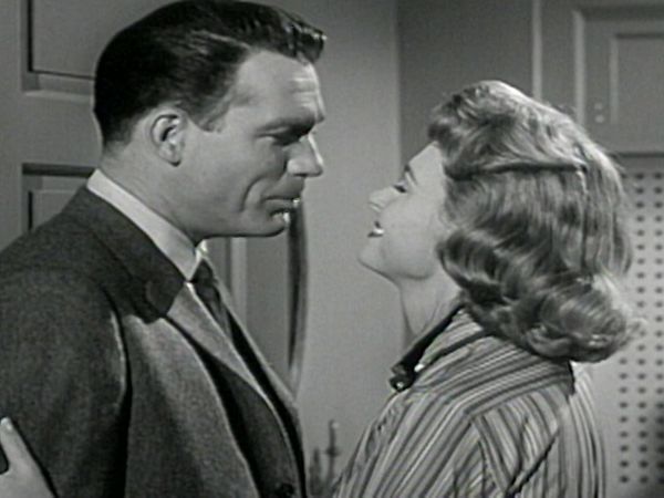 The Donna Reed Show - The Beaded Bag