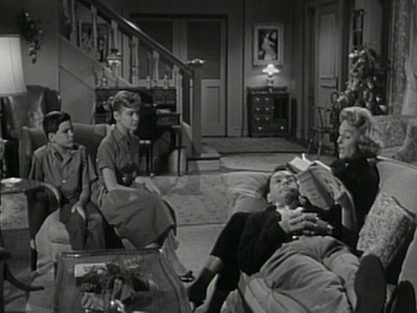 The Donna Reed Show - Nothing Like a Good Book