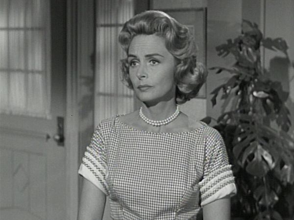 The Donna Reed Show - Never Marry a Doctor