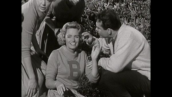 The Donna Reed Show - Donna Goes to a Reunion