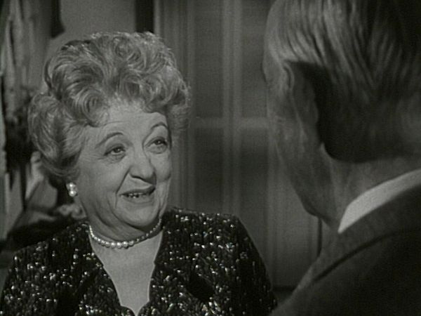 The Donna Reed Show - Aunt Belle's Earnings