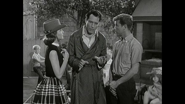 The Donna Reed Show - Mary's Little Lambs