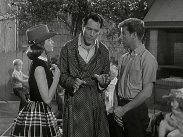The Donna Reed Show - Mary's Little Lambs