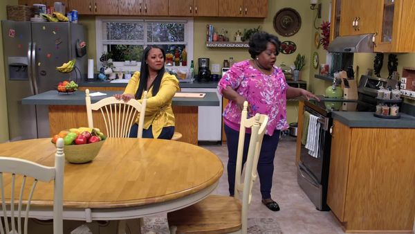 Tyler Perry's House of Payne - Alguém