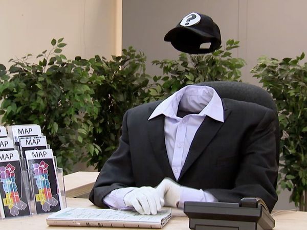 Just Kidding - Secretario invisible