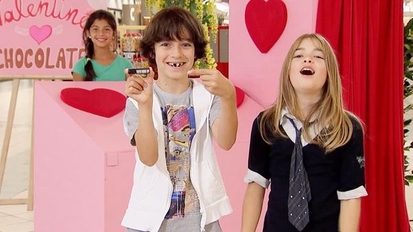 Just Kidding - Latiendo corazones de chocolate