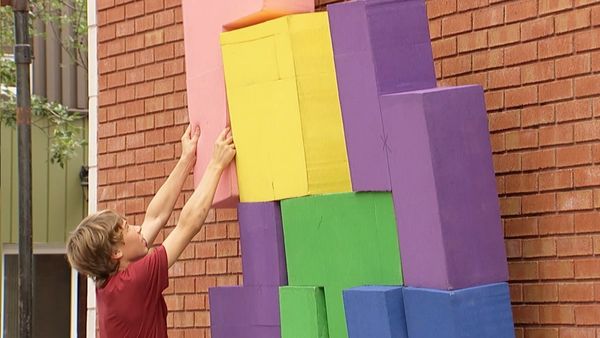 Just Kidding - Tetris en la vida real