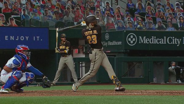Great Games - Tatis Jr. hits "controversial" slam