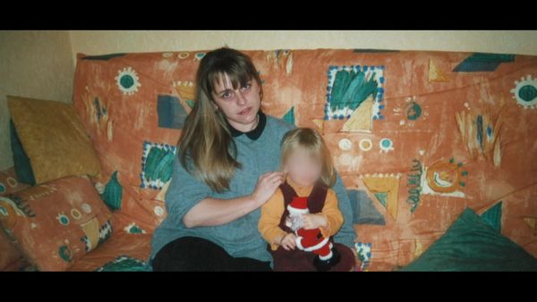 Evidencias del Crimen - Muerte Misteriosa en la Granja