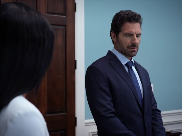 Tyler Perry's The Oval - Como Relógio