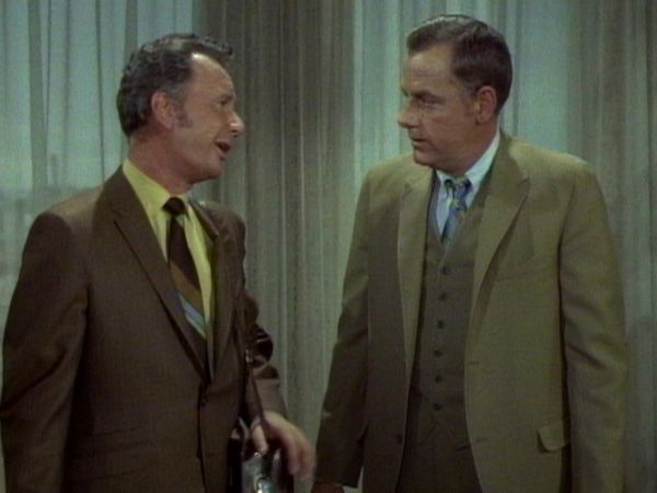 The Doris Day Show - Doris Hires a Millionaire - Part 2