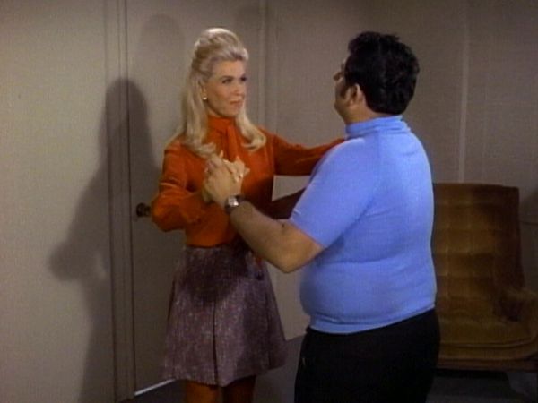 The Doris Day Show - The Duke Returns