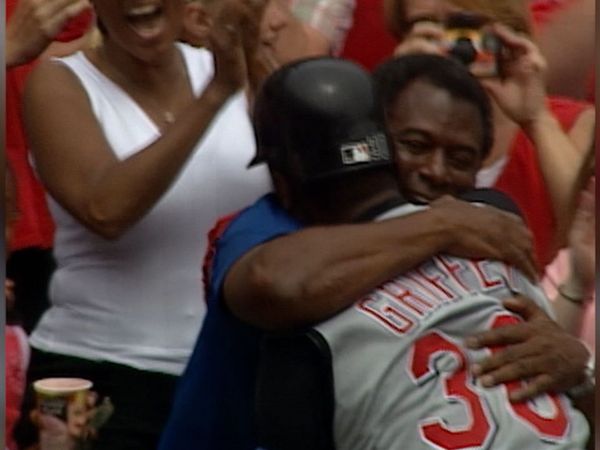 Great Games - Junior hits 500th homer on Father's Day