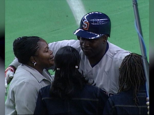 Great Games - Mr. Padre gets his 3,000th hit!