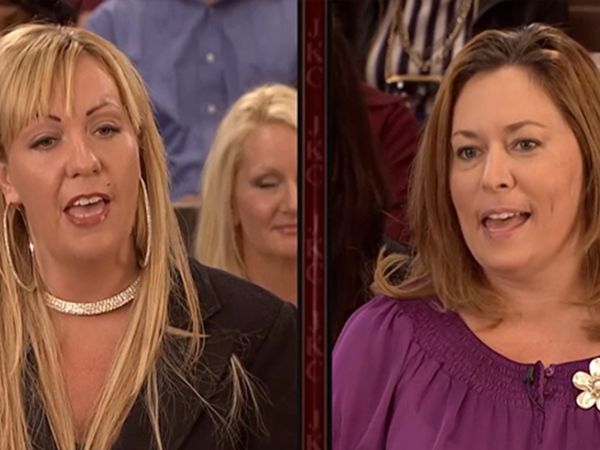 La corte de la juez Karen - Pelea de hermanas