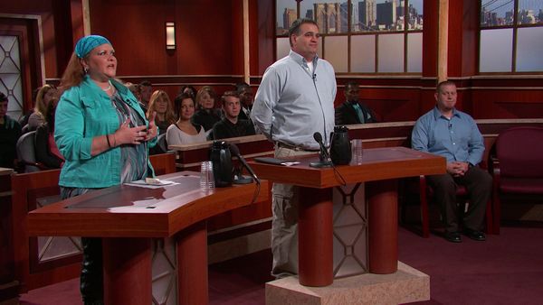 Hot Bench - The Toppling Tiny House!; Pistol Toting Porch Plight!