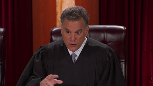 Hot Bench - Tweener Instagram Fashion Fail; Hair Salon Drama